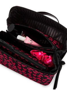 Косметичка 3-Piece Packable Travel Set Grounded Heart