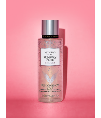 Лімітований спрей Runway Pose Shimmer Fragrance Mist