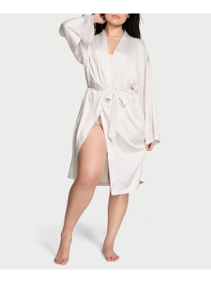 Сатиновый халат Coconut White Satin Midi Robe