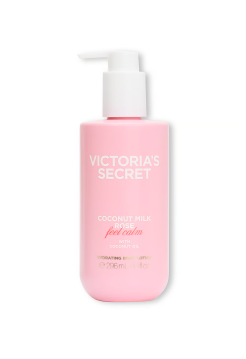 Лосьйон Coconut Milk Rose Hydrating Body Lotion