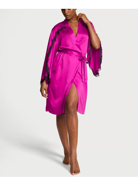 Сатиновый халат Satin Rose Lace-Trim Midi Robe Berrylicious