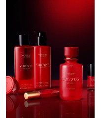 Парфумований спрей VERY SEXY Scarlet Fragrance Mist