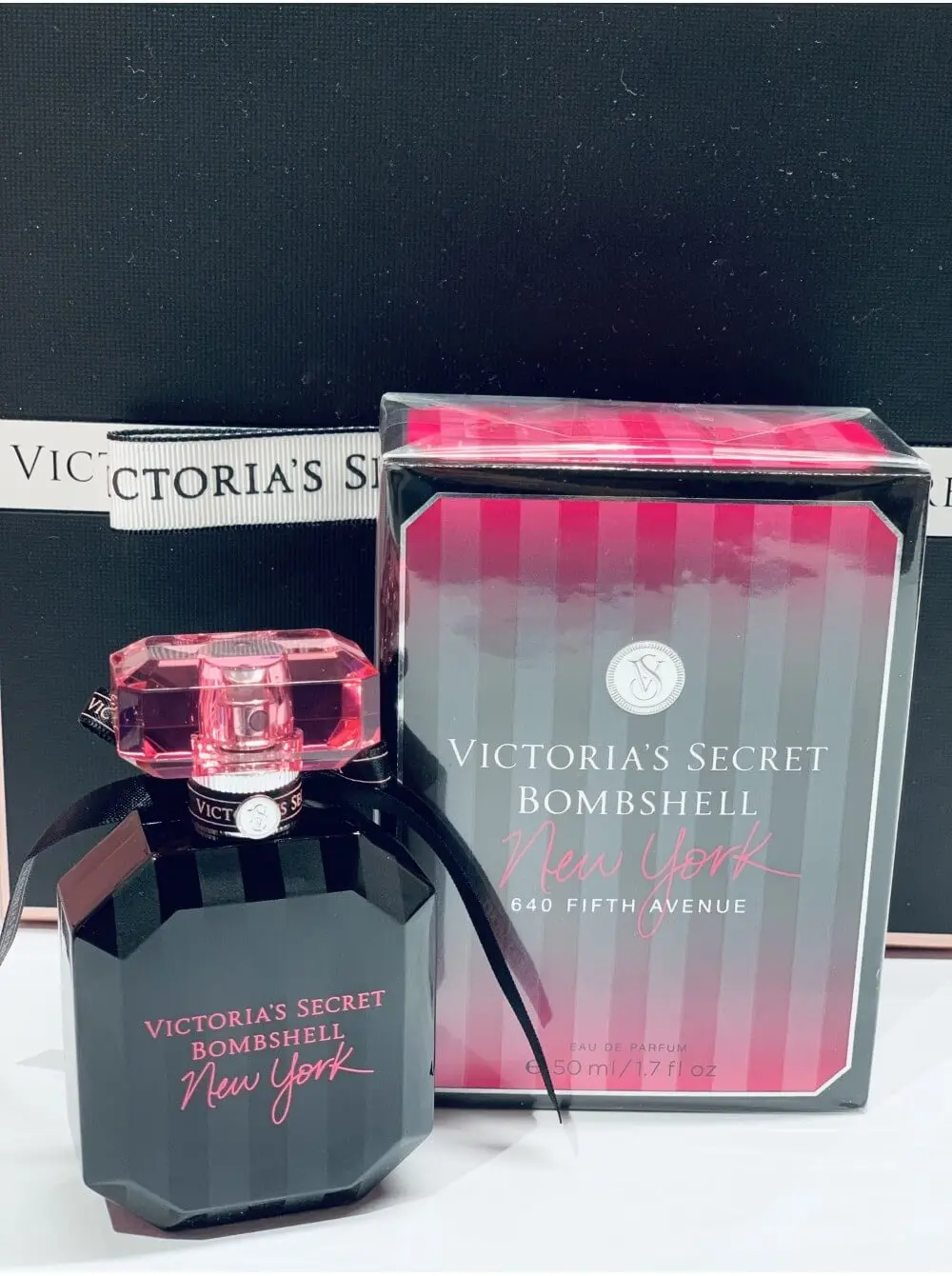 ПАРФЮМ Victoria's Secret Bombshell Eau de Parfum 50ml купити - Main Image