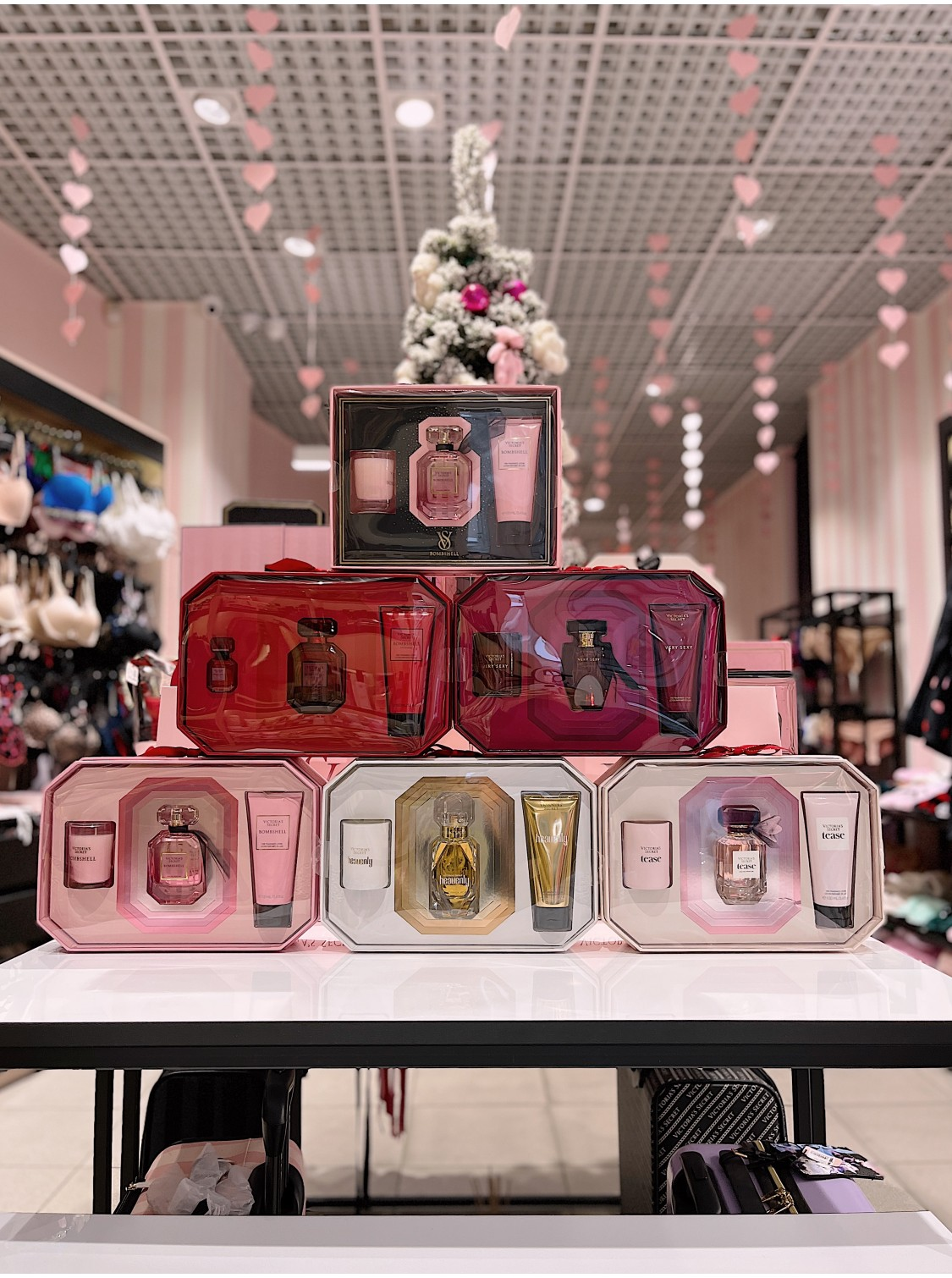 Подарочный набор Bombshell Luxe Fragrance Set ✓ купить оригинал в