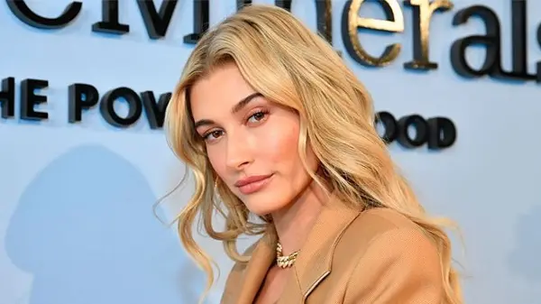 Садақтары бар қызбен жыныстық қатынас Сексуалдық шұлықтардағы порно