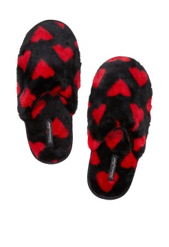 Домашние тапочки Victoria's Secret Red Hearts Slippers