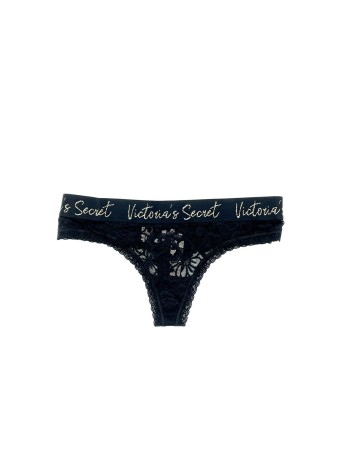 Трусики стринги Виктория Сикрет Lace Thong panty logo VS
