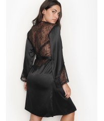 Халат Victoria’s Secret Satin Black Lace