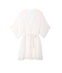 Сатиновый халат White Lace Robe