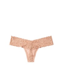 Трусики кружевные стринги Victoria’s Secret Lace Thong panty