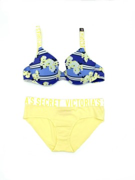 Комплект білизни Вікторія Сікрет Logo Bra T-shirt