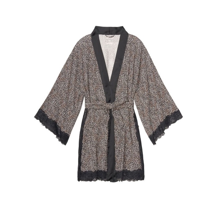 Халат Victoria's Secret Supersoft Lace trim Leopard Robe