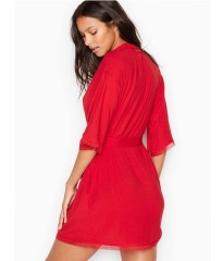 Халат Victoria's Secret червоний supersoft lace trim robe