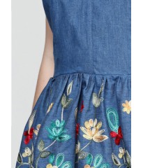Сукня-комбінезон Zephyros із джинсового батиста, квіткова вишивка