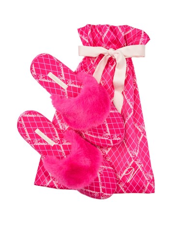 Домашні капці Victoria's Secret Signature Satin Slipper Fuchsia
