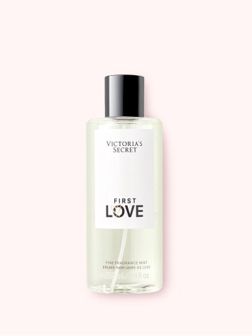 Парфюмированный спрей First Love Victoria's Secret 250ml