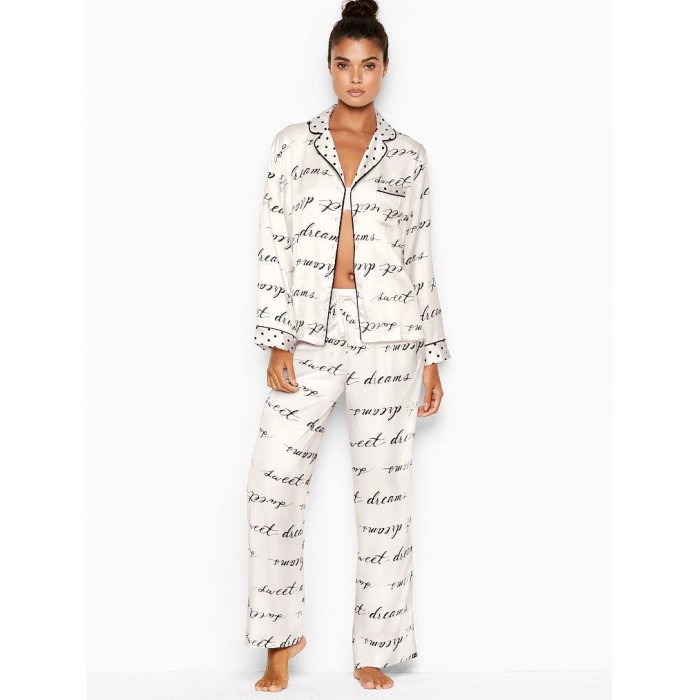 Сатинова піжама Victoria's Secret The Satin Long PJ Set White logo VS