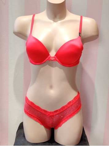 Комплект білизни Victoria's Secret Very Sexy Push-up Bra set &amp; Shine Lipstick Cheeky panty