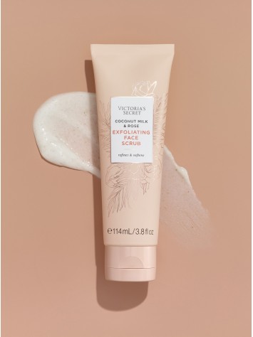 Скраб для обличчя Exfoliating Face Scrub Coconut Milk & Rose