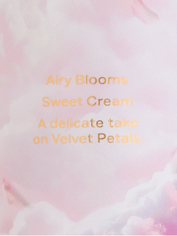 Лосьйон Velvet Petals Daydream Body Lotion