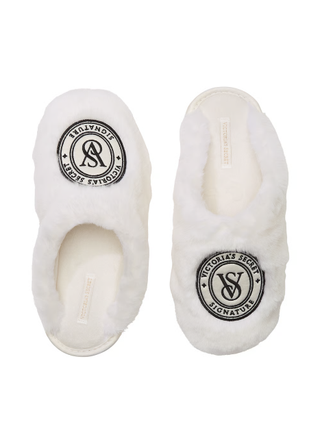 Капці Closed-Toe Faux Fur Slippers White