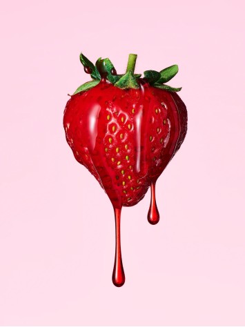 Лосьон PINK Juicy Strawberry Body Lotion