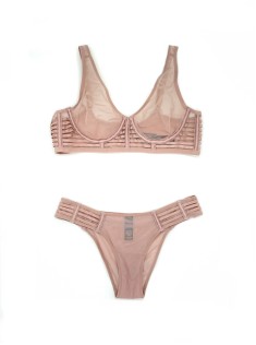 Комплект білизни Victoria&#39;s Secret Very Sexy Unlined Plunge Bralette &amp; Cheekini