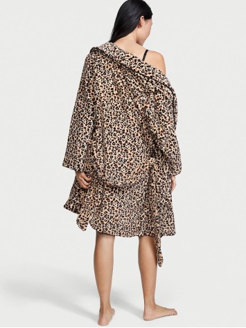 Плюшевий Халат VS Logo Short Cozy Robe Leopard