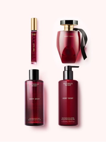 Парфюмированный спрей Very Sexy Victoria’s Secret