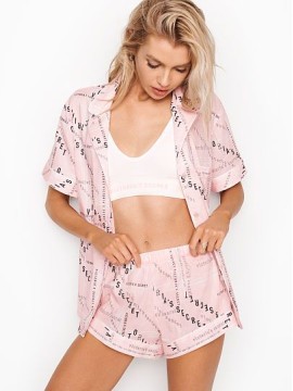 Пижама Victoria’s Secret The Lightweight Boxer PJ SET Print ANGEL PINK TYPED LOGOS VS
